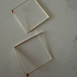 Lana 14kt gold Elegant Hoop Earrings